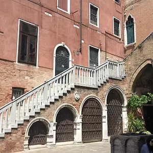 Scalon Del Doge Bed & Breakfast Venetië